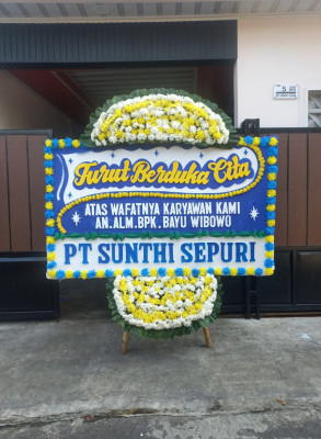 Papan Bunga Duka di Sukajaya