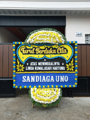 Papan Bunga Duka di Sukajaya